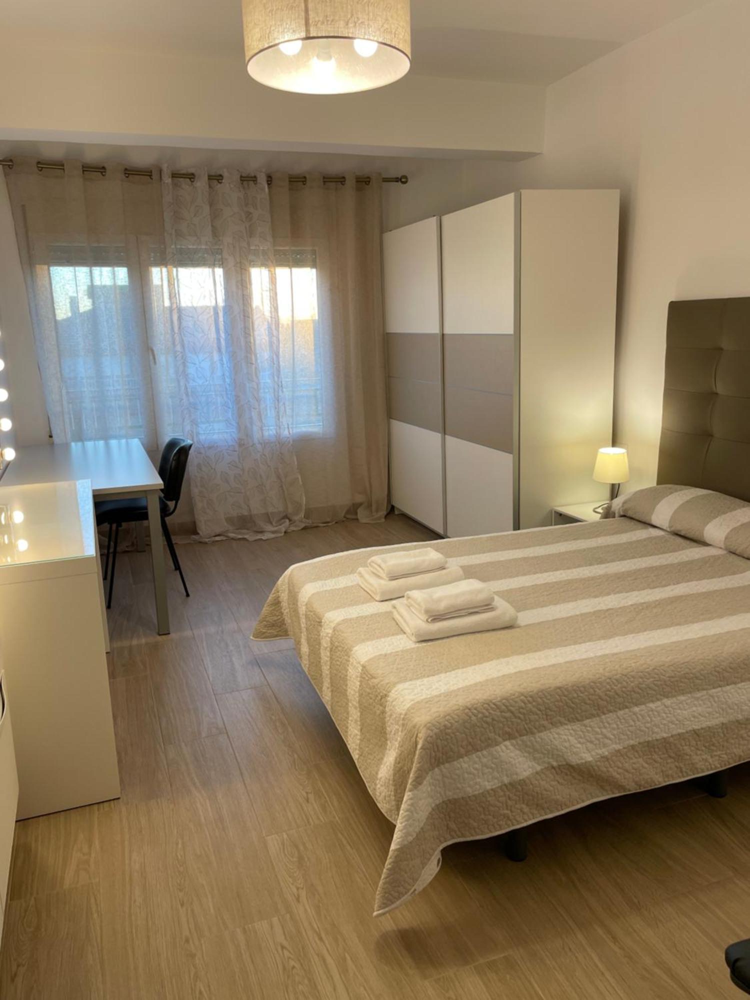 H&H Suite Espectacular Apartamento En El Centro De 格拉纳达 外观 照片